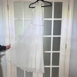 Xscape Elegant White Pleated Maxi Dress